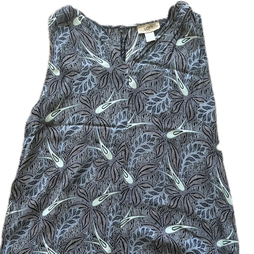 LOFT patterned tank top Size M